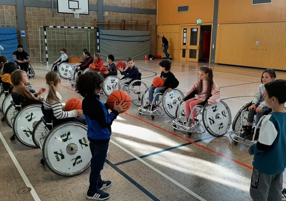 Grundschule-Haueneberstein-News-RolliBasketball-1