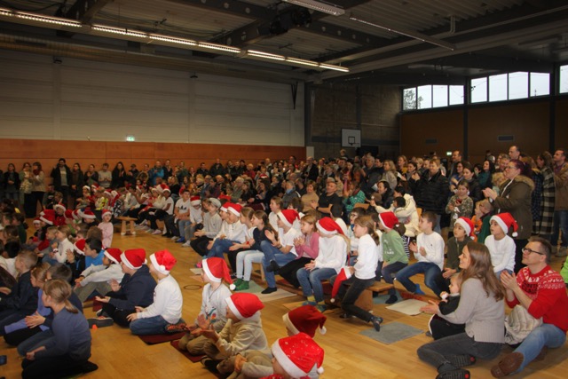 Grundschule-Haueneberstein-News-Weihnachtsfeier1