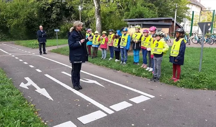 Grundschule-Haueneberstein-Schulprofil-Verkehrsuebung