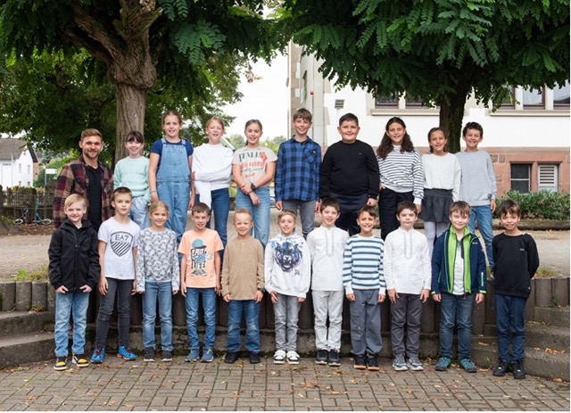 Grundschule-Haueneberstein_Klasse4b_24